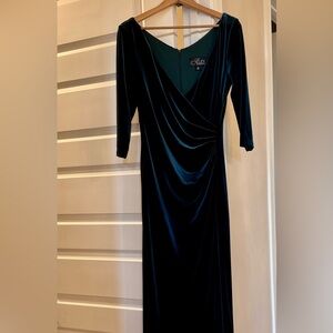 Alex Evenings Emerald Green Long Sleeve Dress